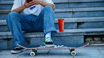 supreme 吃瓜,揭秘潮流界的“瓜王”传奇