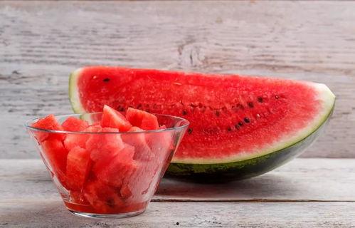 袖珍小乳瓜怎么吃,袖珍小乳瓜的多彩食法探索